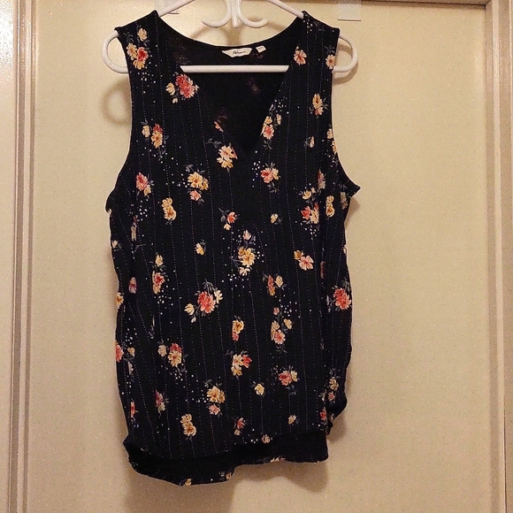 XL Navy Floral Sleeveless Top Reitmans - Picture 1 of 4